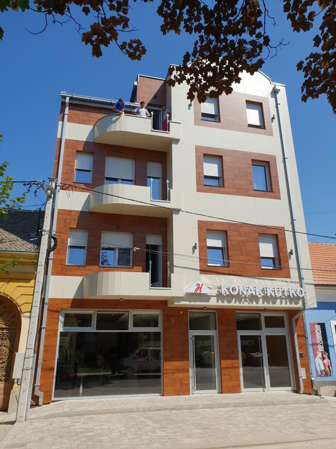 Konak Kutko Pancevo Exterior photo